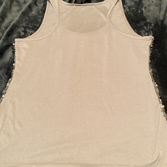 New Direction Gray Sequined Tank Top - Picture 2 of 3